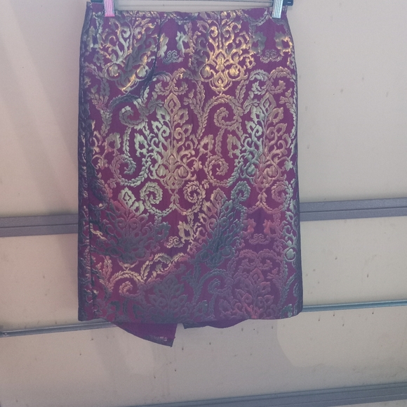 Skirt - Picture 5 of 6